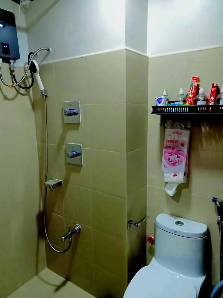 Dream City Staycation -Shore3 Residences Tower 2 Manila