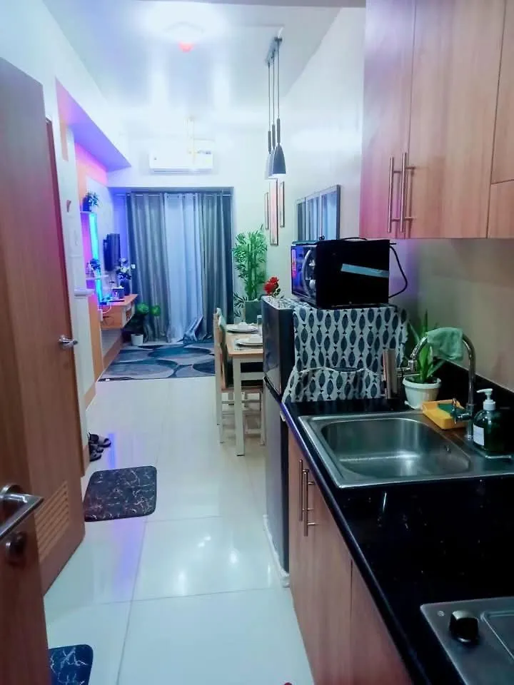Dream City Staycation -Shore3 Residences Tower 2 Manila Aparthotel